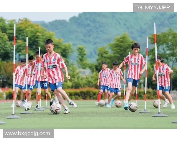 小朋友心中的足球偶像与梦想之路探索